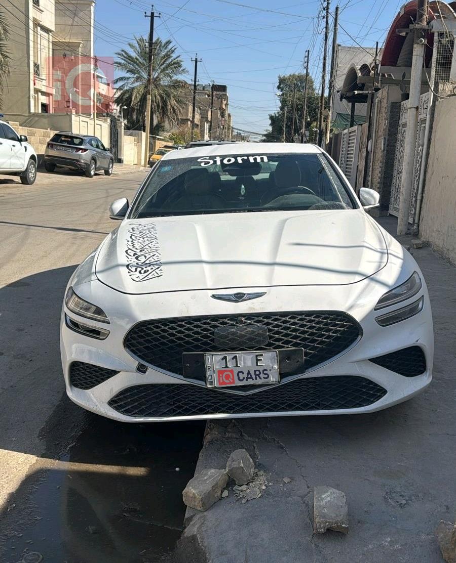 جنسس G70